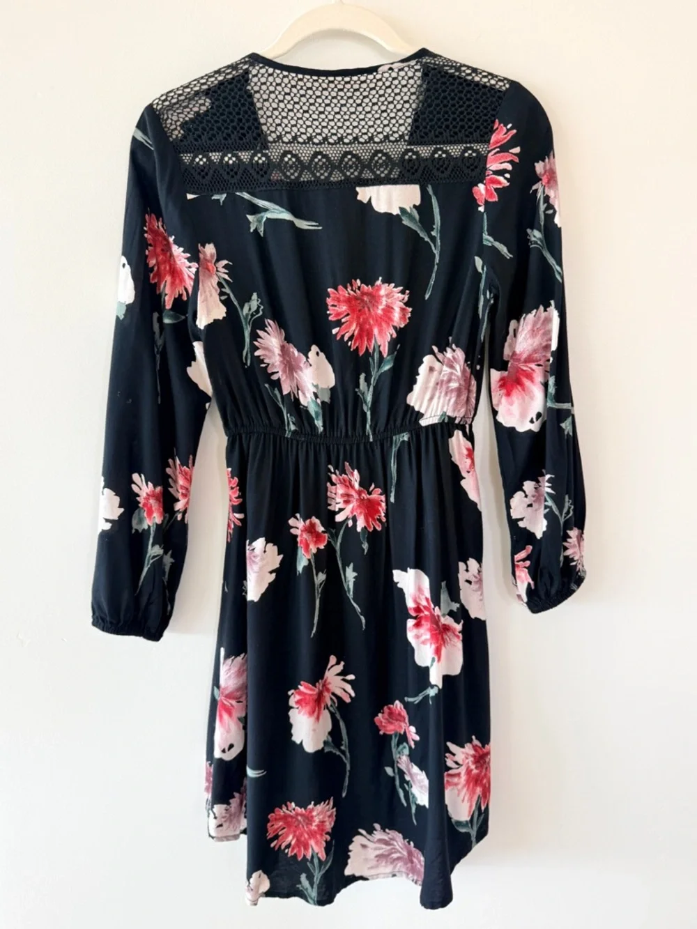 Band of Gypsies Black Pink Floral High-Low Faux Wrap Dress Lace Back Womens XS